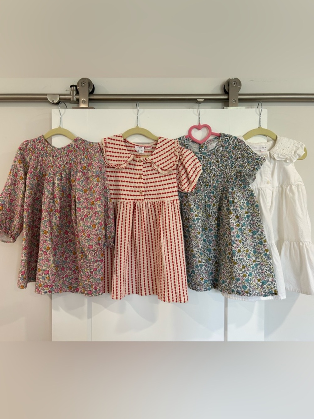 Set of 4 Zara toddler girl dresses, Size 2-3